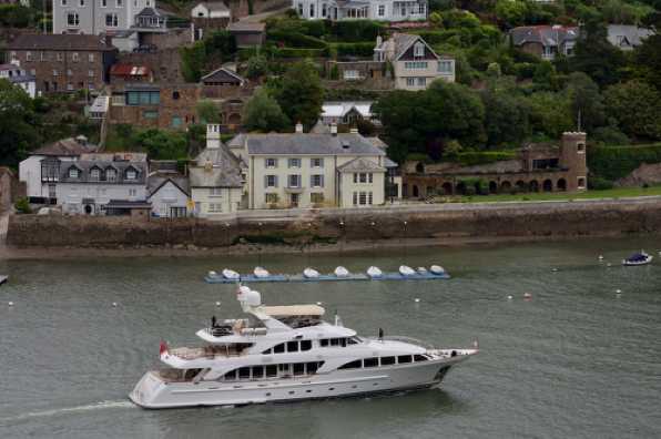26 June 2020 - 16-03-06
As superyachts go, Bunty doesn't really fall into the ostentatious category. But everything is relative.
-------------------------------------------
Superyacht Bunty departs from Dartmouth